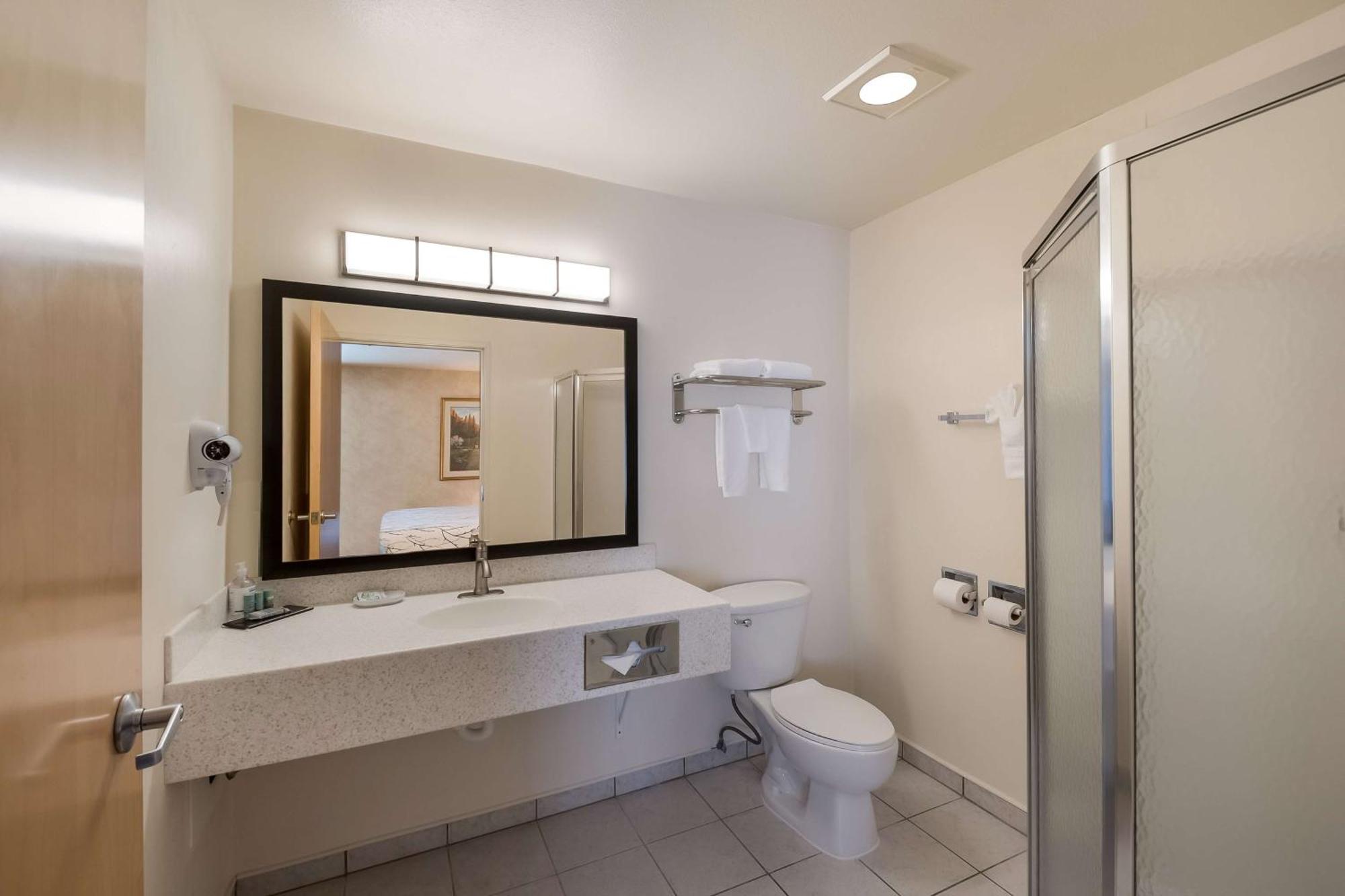 Surestay Plus Hotel By Best Western Seatac Airport Экстерьер фото