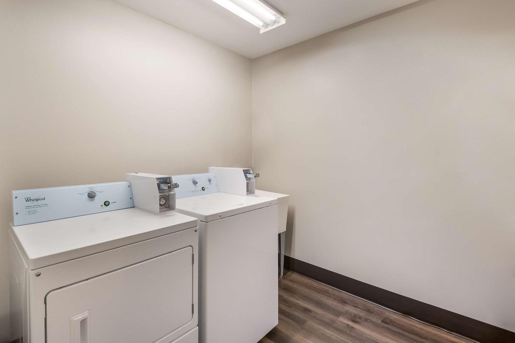 Surestay Plus Hotel By Best Western Seatac Airport Экстерьер фото